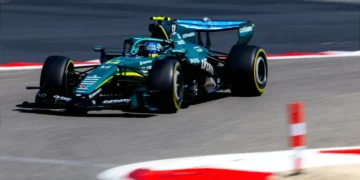 Aston Martin faces dire crisis: can the team overcome monumental challenges in F1?