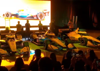 Arrow McLaren unveils stunning new headquarters in Indianapolis: a game-changer for IndyCar series