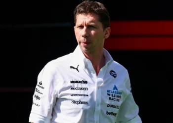 James Vowles sounds alarm: political engine row threatens to sideline Mercedes and rivals in F1