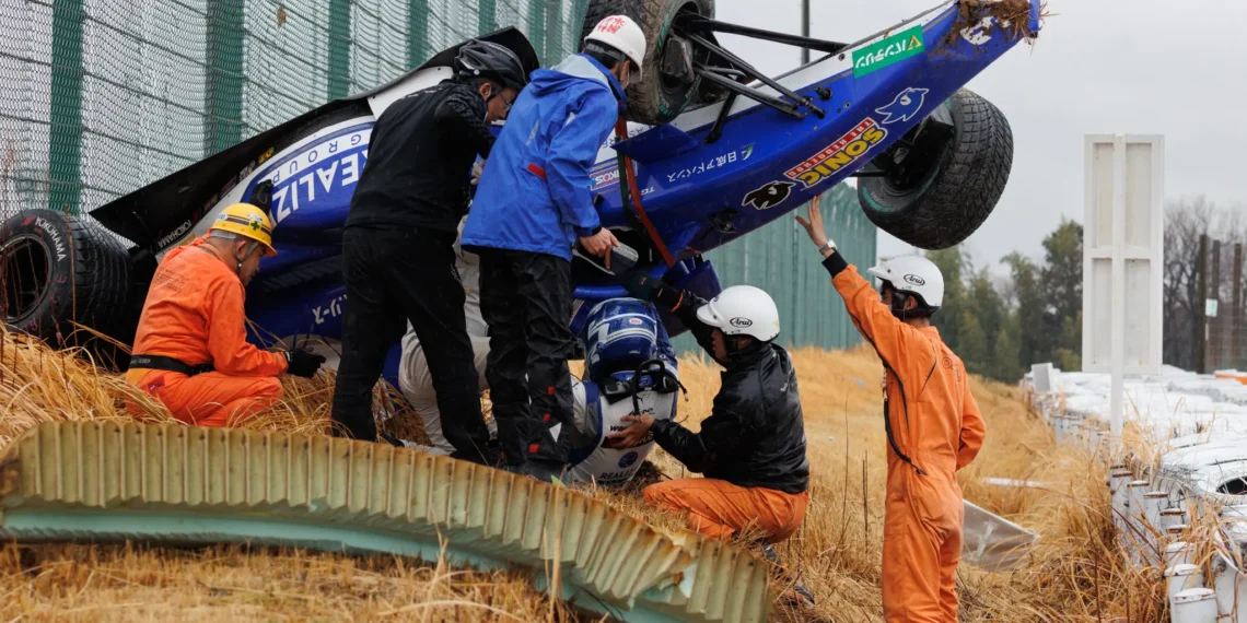 VIDEO – Williams driver survives shocking Suzuka crash: miraculous escape from near-fatal accident