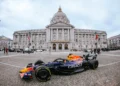 Yuki Tsunoda makes thrilling F1 comeback in iconic RB7 at San Francisco demo showdown