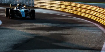 VIDEO – Williams unveils revolutionary FW48: 2026 F1 car makes thrilling track debut at Silverstone