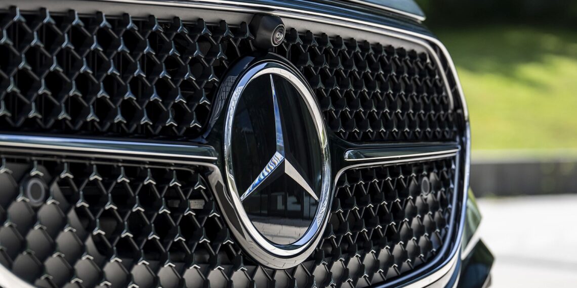 Trump quis sede da Mercedes-Benz nos EUA