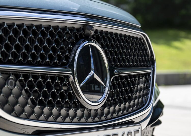 Trump quis sede da Mercedes-Benz nos EUA