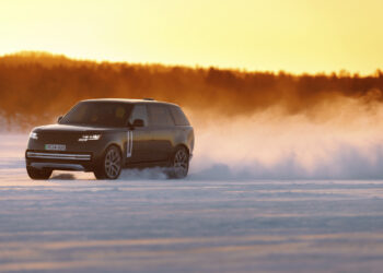Range Rover Electric substitui Velar e novo Freelander a caminho