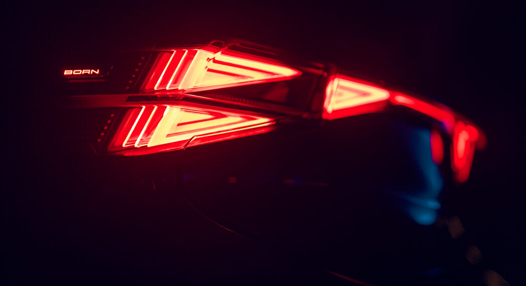 Renovado Cupra Born revelado a 5 de março