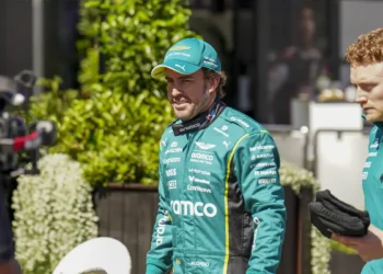 Fernando Alonso sidelined by shocking Honda engine failure at Australian GP: Aston Martin in crisis