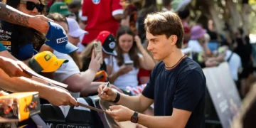 Oscar Piastri poised for historic triumph at Australian Grand Prix: can he shatter the drought?