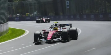 Lewis Hamilton emerges revitalized: the triumphant return to confidence ahead of F1 Australia 2026