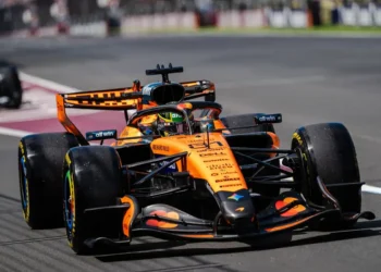 Oscar Piastri rockets to the top in Melbourne: can McLaren challenge for pole position?