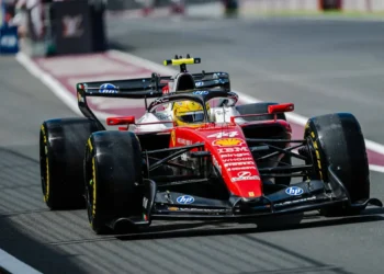 Lewis Hamilton electrifies Melbourne with thrilling comeback: «Fantastic to be back on track!»