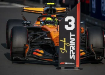 Lando Norris seizes ‘good opportunity’ to challenge Mercedes’ dominance at Shanghai sprint race