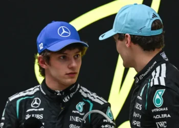 George Russell faces fierce rival in Kimi Antonelli: the battle for F1 title intensifies