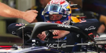 Red Bull Racing unveils revolutionary power unit in Melbourne: Verstappen ignites thrilling season debut