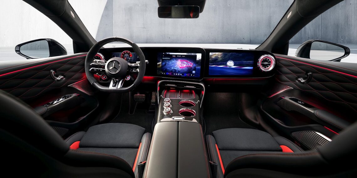 Novo Mercedes-AMG GT 4 portas Coupé: interior revelado