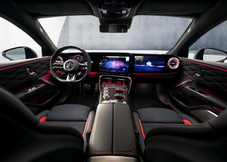 Novo Mercedes-AMG GT 4 portas Coupé: interior revelado