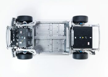 Novo Alpine A110 EV com dois motores traseiros