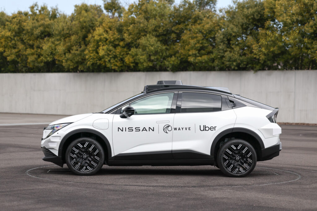Nissan, Uber e Wayve juntas nos robotáxis