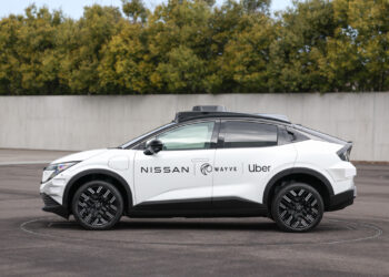 Nissan, Uber e Wayve juntas nos robotáxis