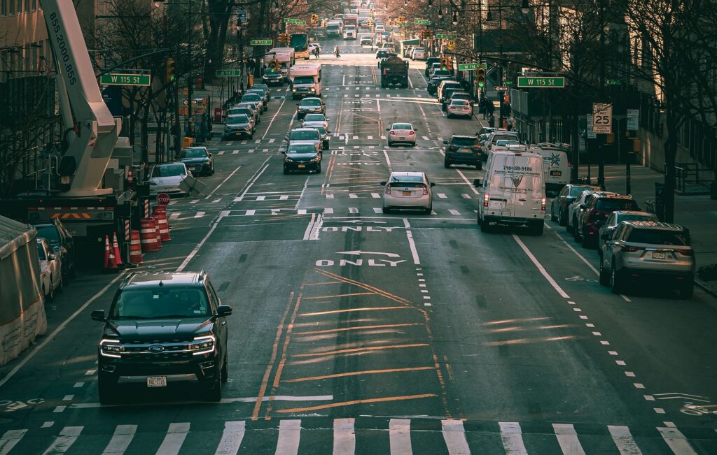 EUA acabam com limites às emissões poluentes dos automóveis