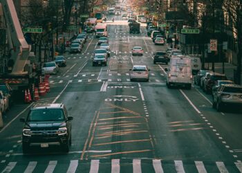 EUA acabam com limites às emissões poluentes dos automóveis