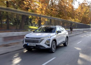 Omoda 5 SHS-H já em Portugal desde €29 990