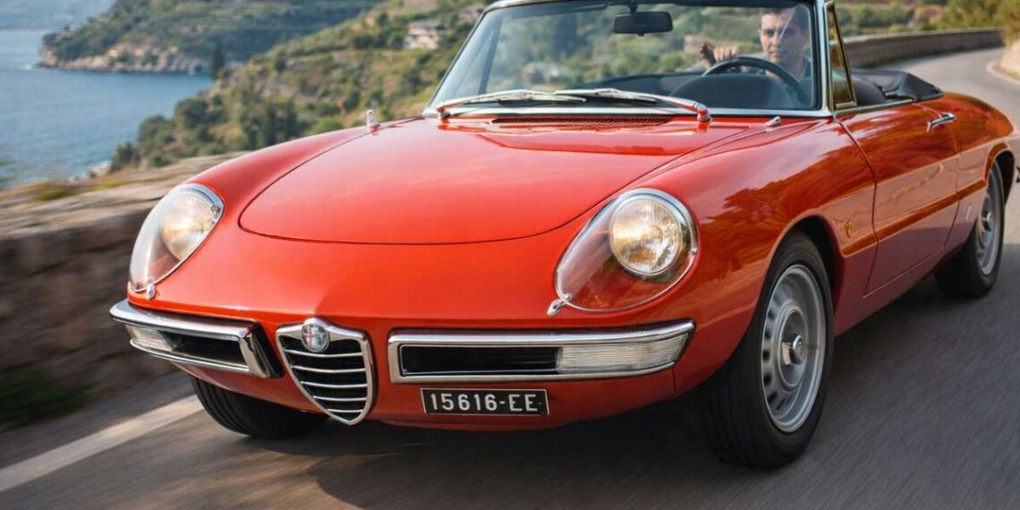 Alfa Romeo Spider celebra 60º. aniversário