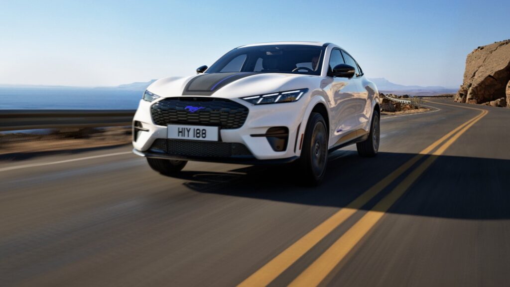 Ford leva espírito da Califórnia para a Europa com nova edição especial do Mustang Mach-E GT