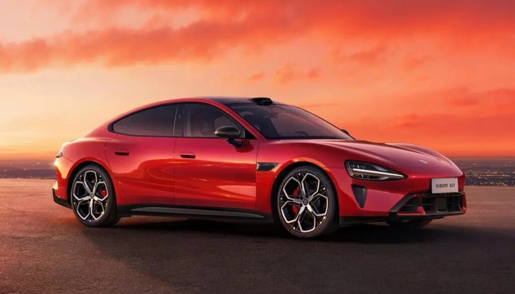 Xiaomi SU7 renovado: 15 000 unidades vendidas em 34 minutos