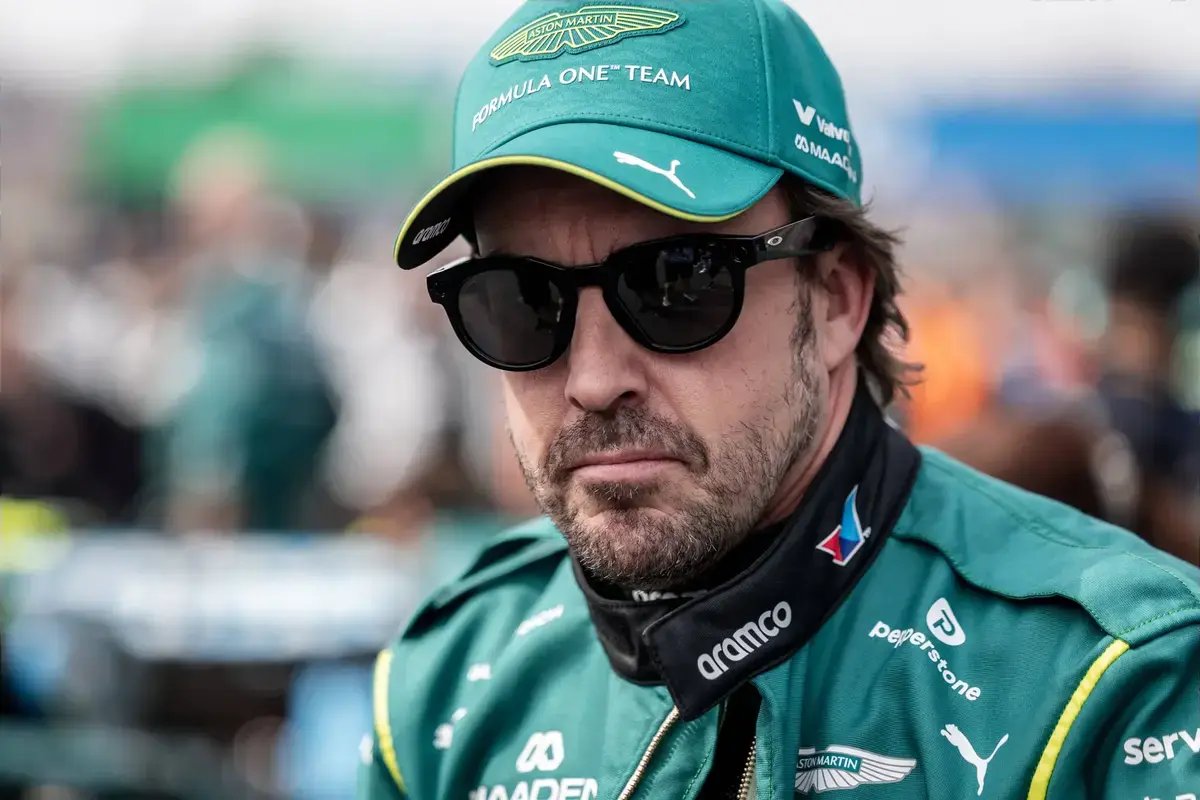 Fernando Alonso enfrenta uma realidade assustadora na Aston Martin: será que a idade prejudicará o seu legado na F1?