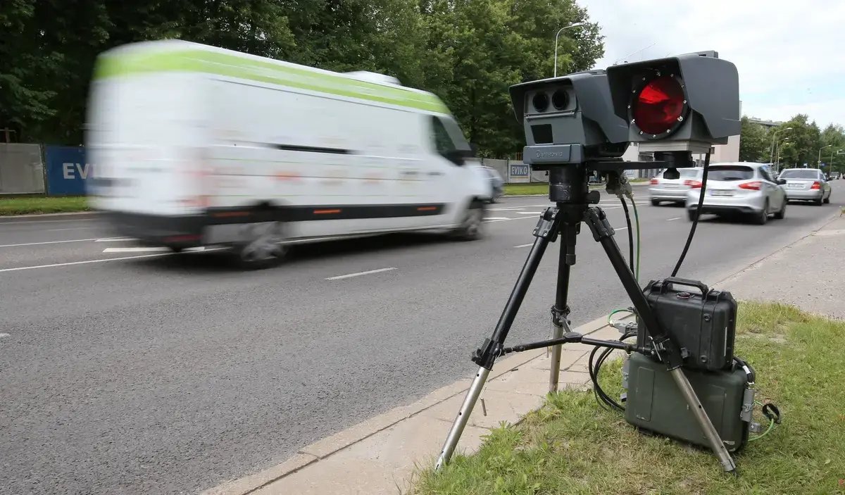 PSP divulga radares de abril: saiba onde vão estar os controlos de velocidade em Portugal