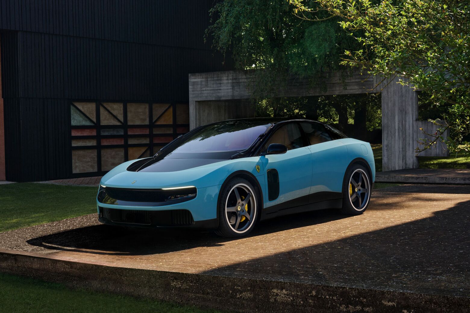 Ferrari apresenta carro elétrico e ações da marca entram em colapso com quebras de 3 mil milhões