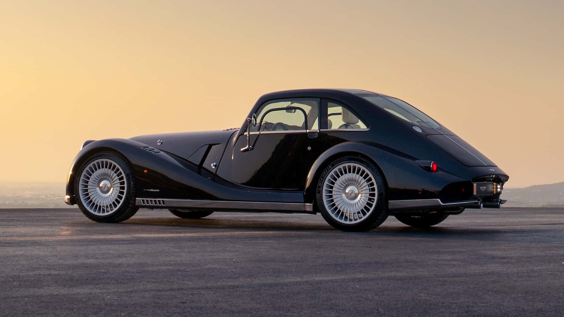 Morgan e Pininfarina voltam a fazer magia com este Midsummer