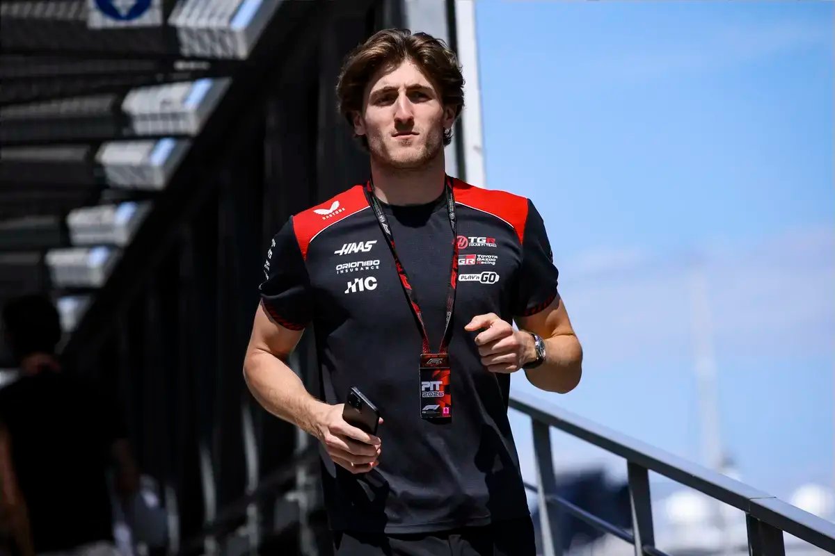 Jack Doohan com futuro incerto na Haas após perder lugar para Rafael Camara