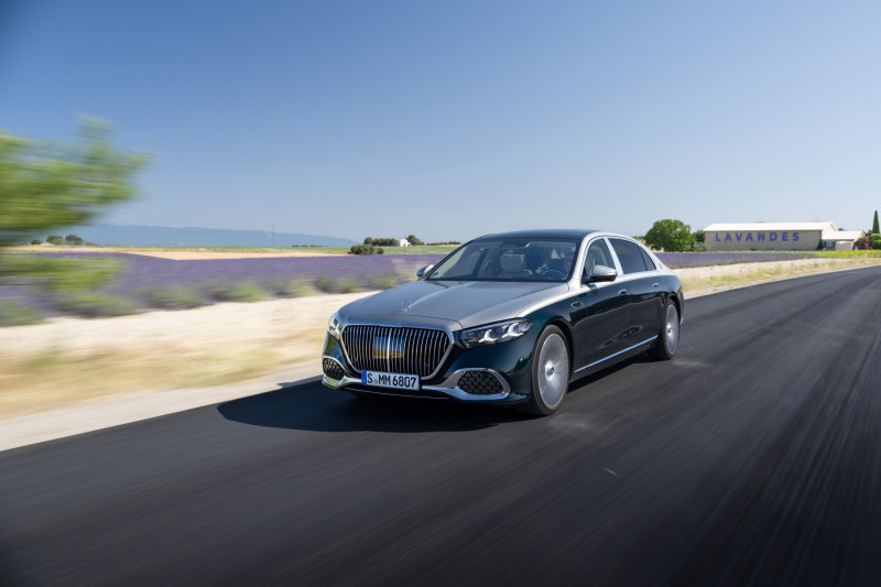Há um novo Mercedes-Maybach Classe S… e o luxo acaba de ganhar um novo significado