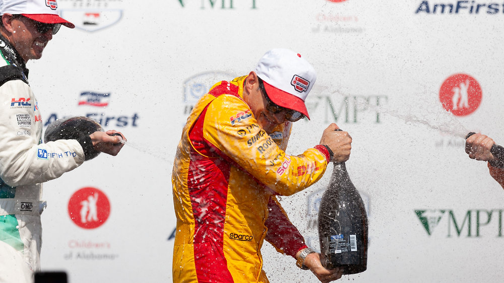 Alex Palou reforça liderança no campeonato IndyCar após vitória em nashville