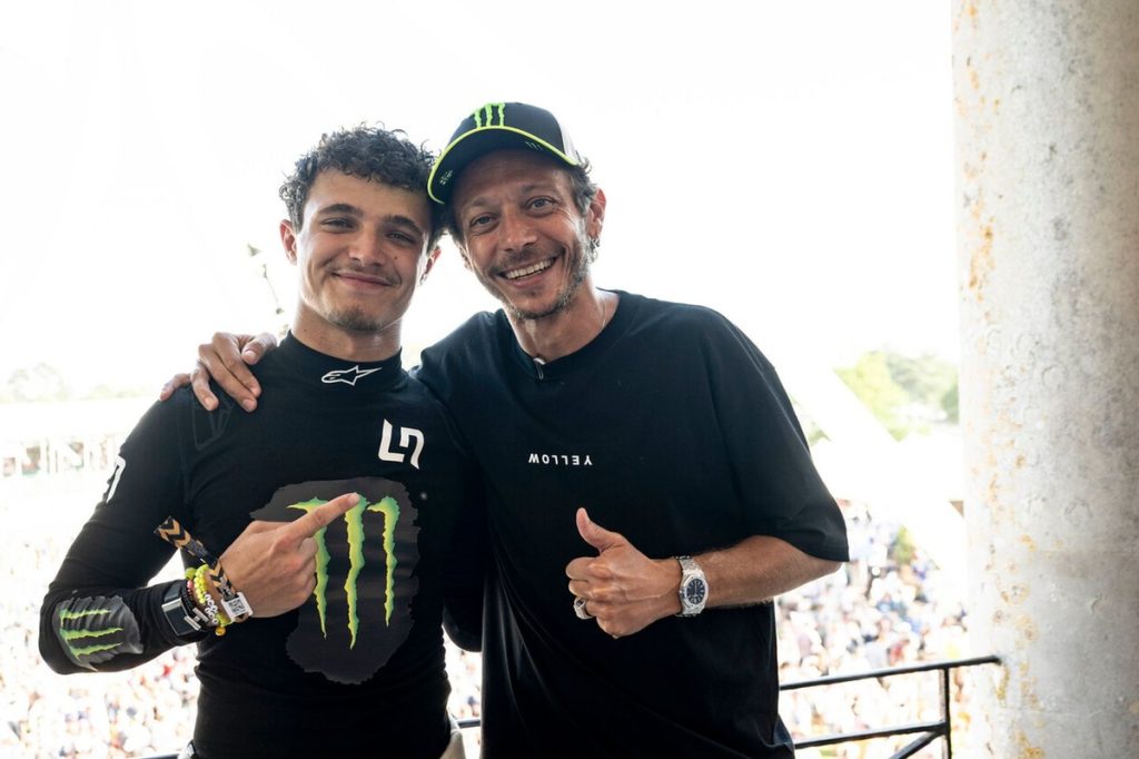 Valentino Rossi quer ser companheiro de equipa do campeão mundial de F1, Lando Norris (VIDEO)