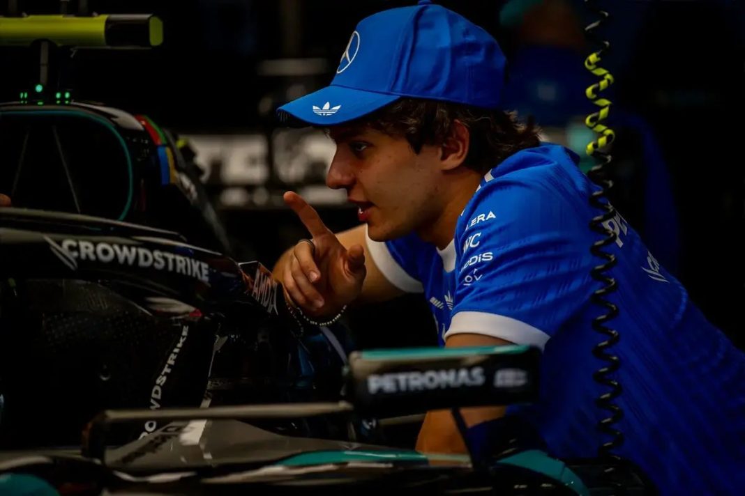 Antonelli penalizado após falha insólita no Mercedes em Silverstone