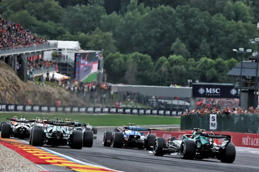 Aston Martin F1 sofre corrida desastrosa no GP da bélgica