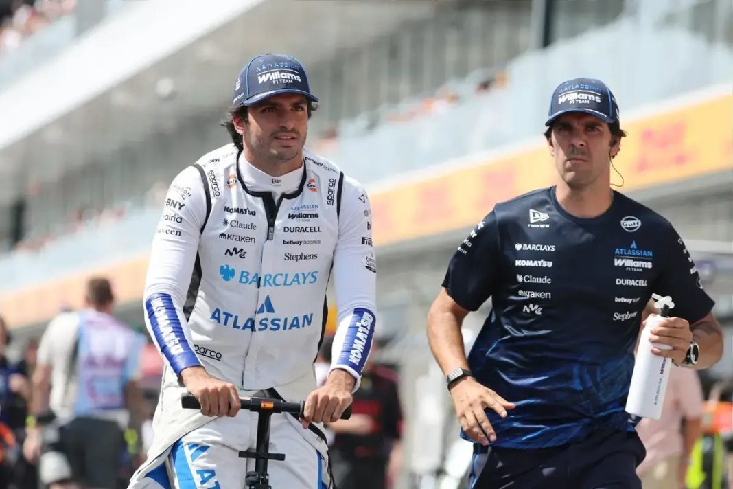 Carlos Sainz revela desafios da Williams numa temporada surpreendente