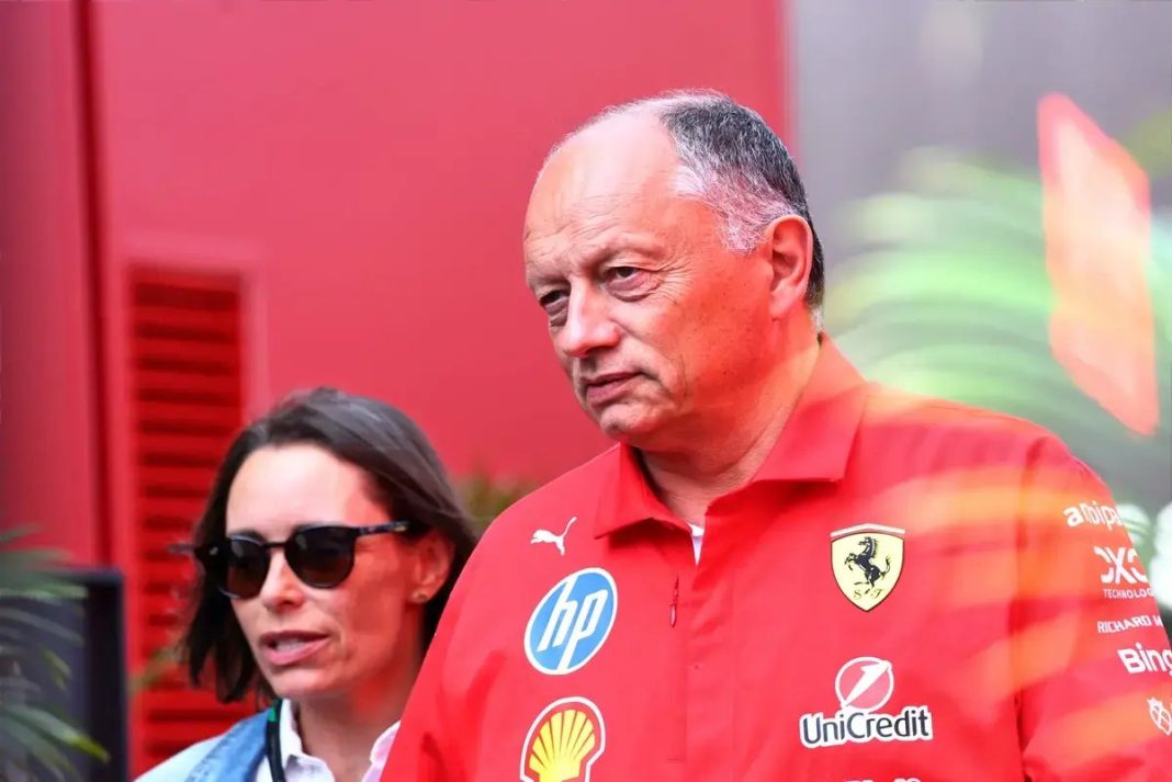 Fred Vasseur critica penalização de Lewis Hamilton no GP da bélgica