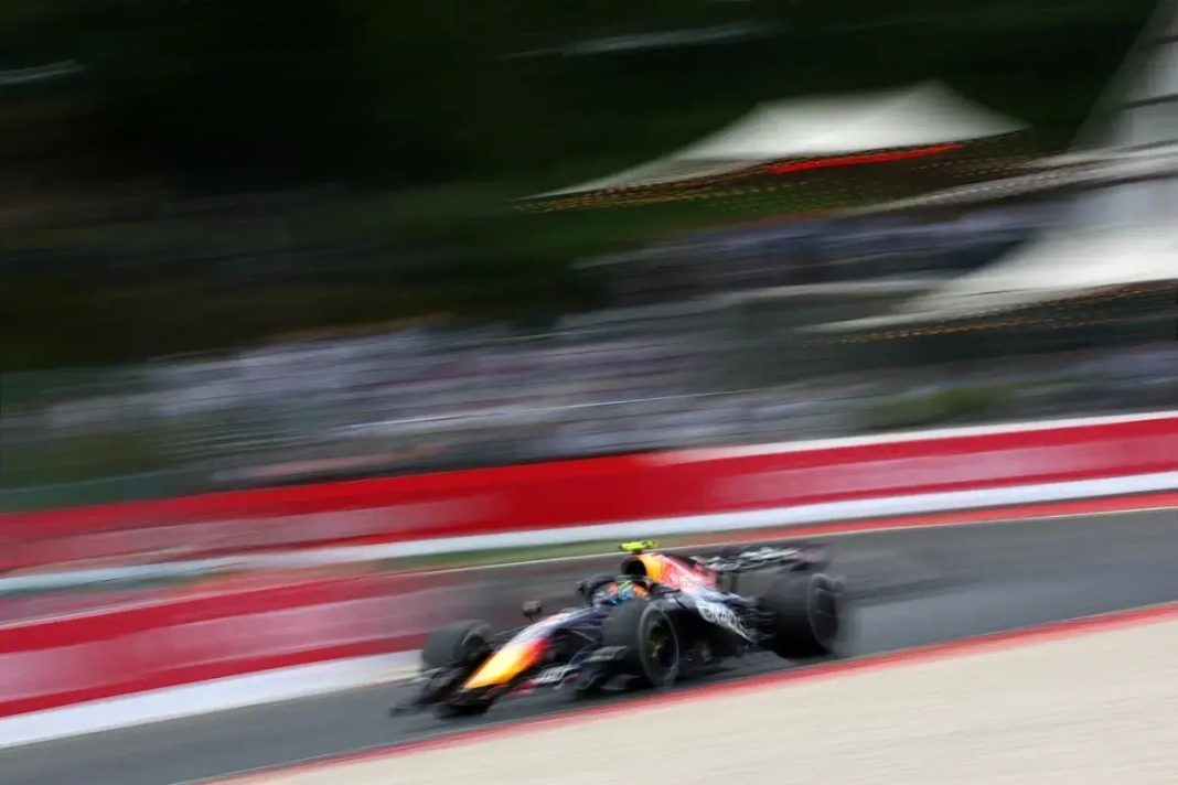Isack Hadjar surpreende com dupla paragem e termina em sexto no GP da bélgica