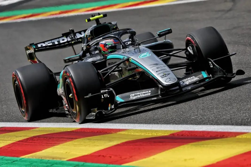 Kimi Antonelli conquista a pole position para o GP da Bélgica em Spa numa qualificação interrompida por uma bandeira vermelha