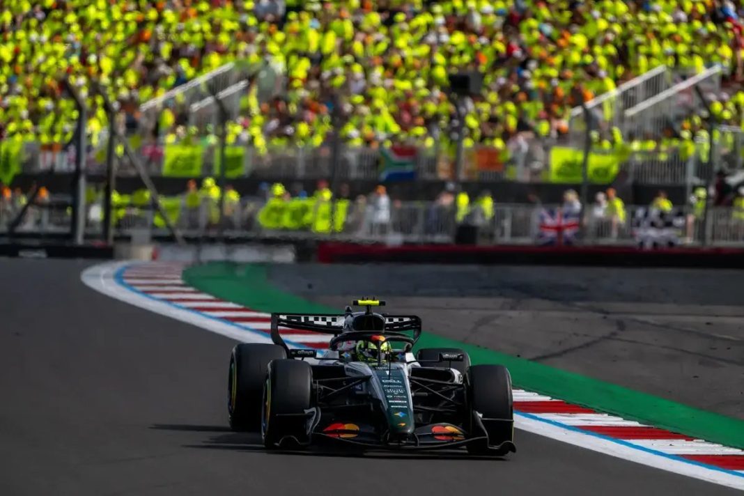 Lando Norris critica McLaren após quarto lugar desapontante em Silverstone