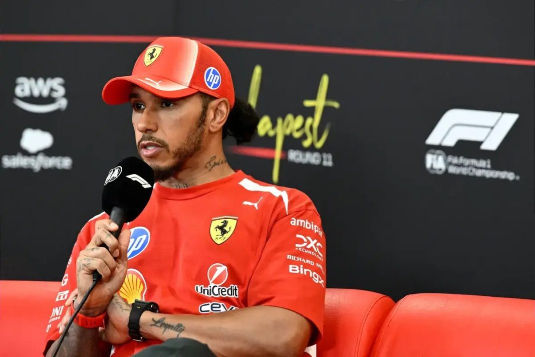 Lewis Hamilton penalizado 3 lugares após impedir Oscar Piastri na qualificação