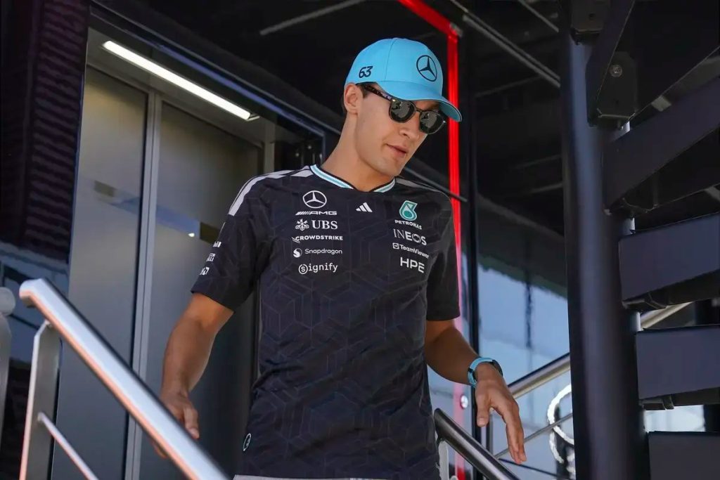 Mercedes confirma falha na pressão de água no carro de George Russell