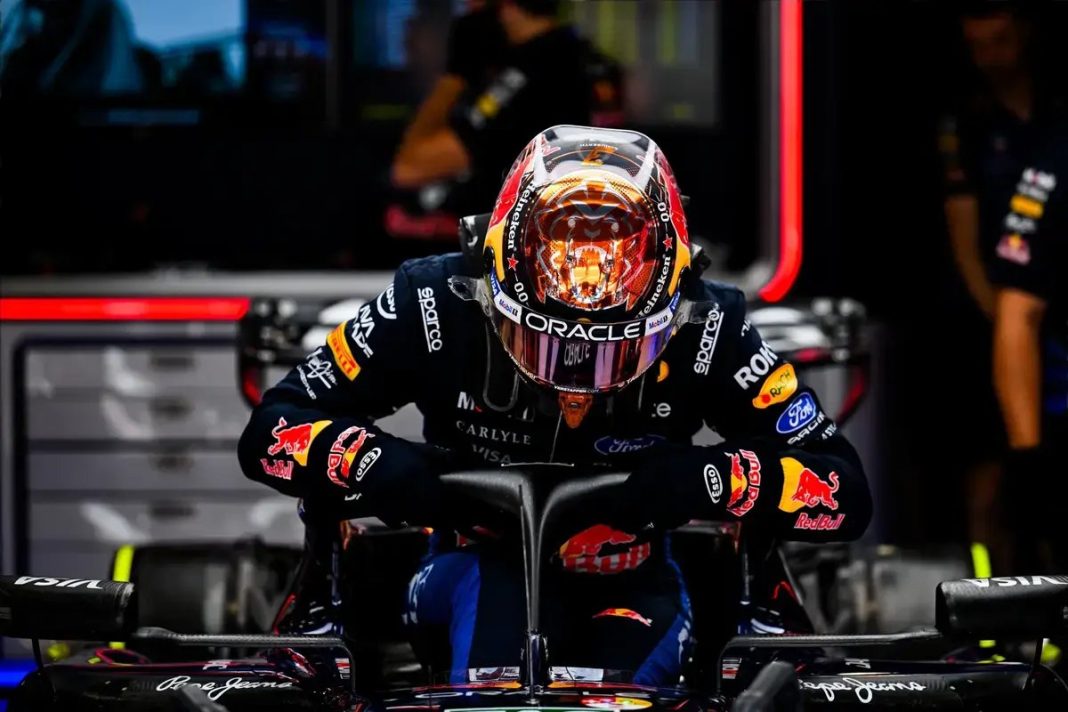 Verstappen e Sainz investigados após acidente de Hamilton no GP da bélgica