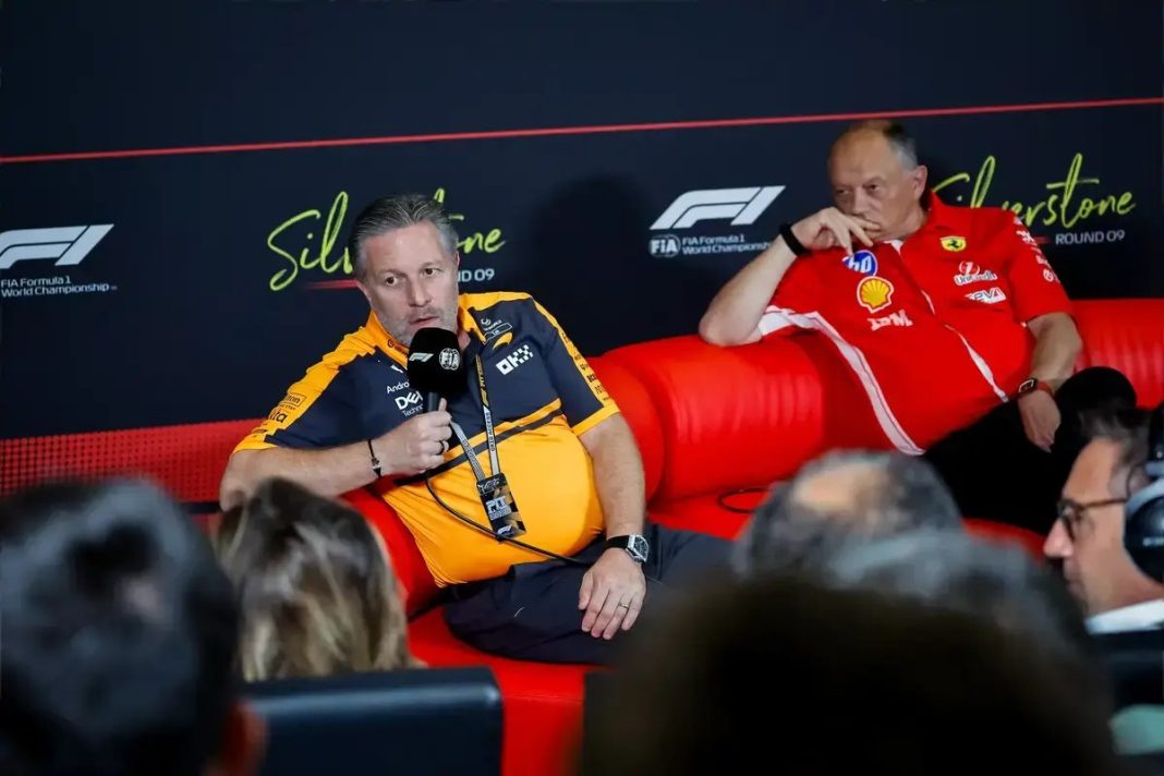 Zak Brown garante que McLaren igualará número de melhorias da Ferrari