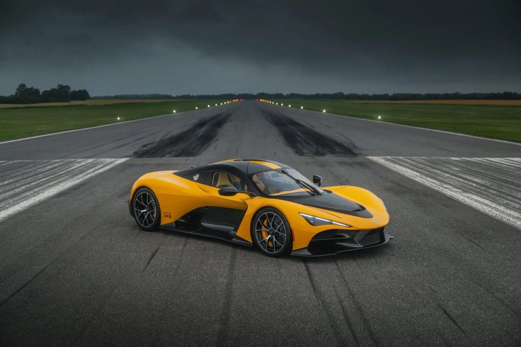 Zenvo prepara monstro de 1.875 CV capaz de atingir 300 km/h em apenas nove segundos