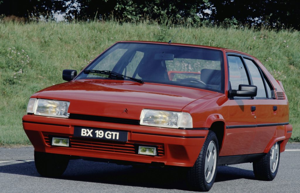 BX GTi: 125 CV, 200 km/h e suspensão hidropneumática. O desportivo francês faz 40 anos